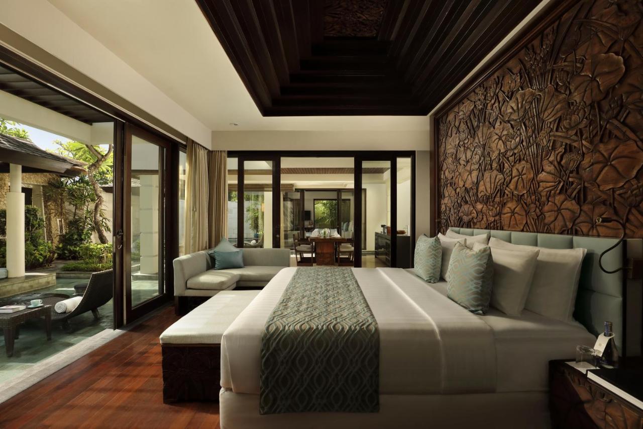 The Seminyak Beach Resort & Spa Екстериор снимка A bedroom at the resort